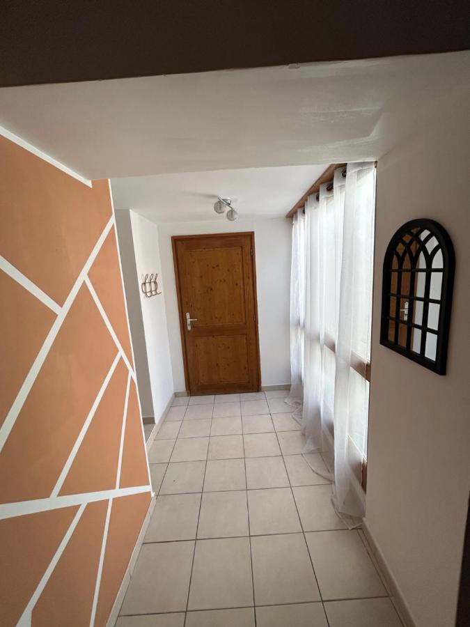 Charmant Appartement 2 Ch Nyons-Centre Ville Zewnętrze zdjęcie