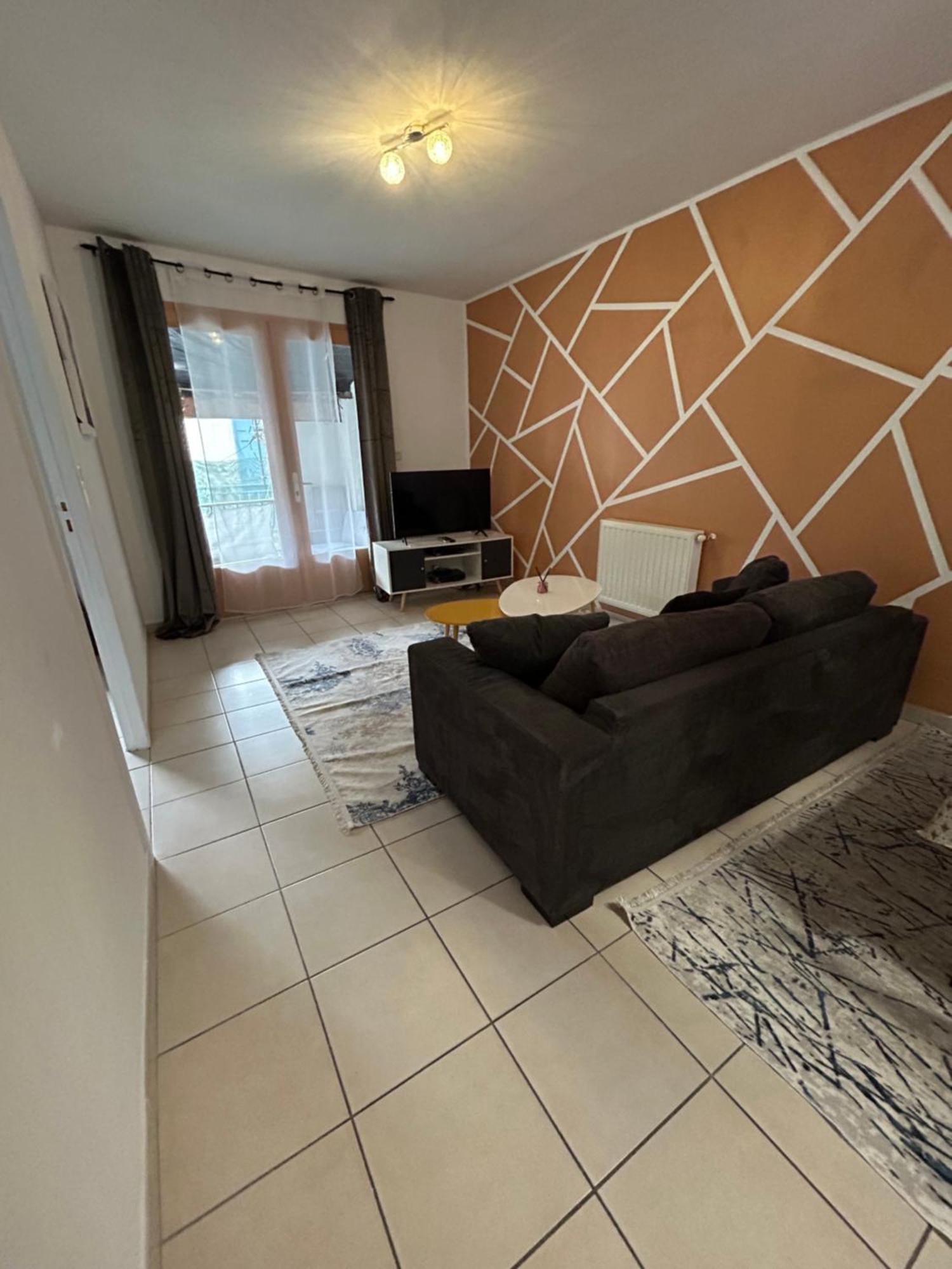 Charmant Appartement 2 Ch Nyons-Centre Ville Zewnętrze zdjęcie